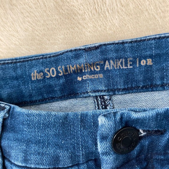 Chico's So Slimming 00 Black Sequin Lace Cuff Ankle Denim Blue Jeans Mint! - Picture 12 of 12